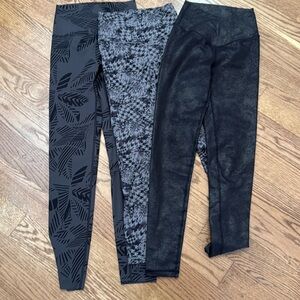 EUC Aerie Leggings. 3 pair bundle. No signs of wear.